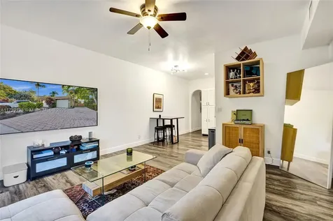 725 NW 1st Avenue Fort Lauderdale FL 33311