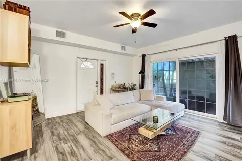 725 NW 1st Avenue Fort Lauderdale FL 33311