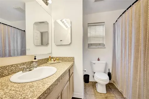 725 NW 1st Avenue Fort Lauderdale FL 33311