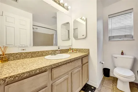 725 NW 1st Avenue Fort Lauderdale FL 33311