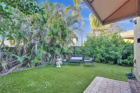 725 NW 1st Avenue Fort Lauderdale FL 33311