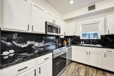 725 NW 1st Avenue Fort Lauderdale FL 33311