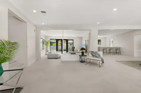 142 NE 122nd Street North Miami FL 33161
