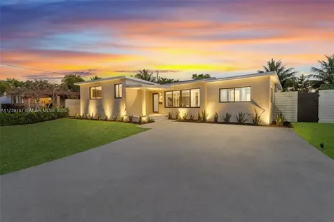 142 NE 122nd Street North Miami FL 33161