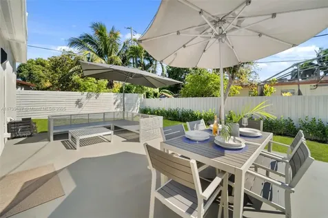 142 NE 122nd Street North Miami FL 33161
