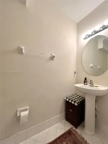 21937 SW 93rd Place Cutler Bay FL 33190
