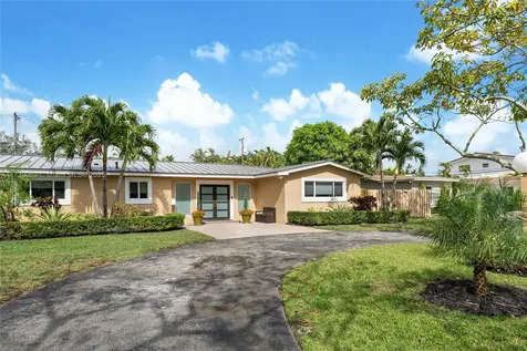2115 NE 197th Terrace Miami FL 33179