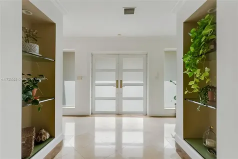 2115 NE 197th Terrace Miami FL 33179