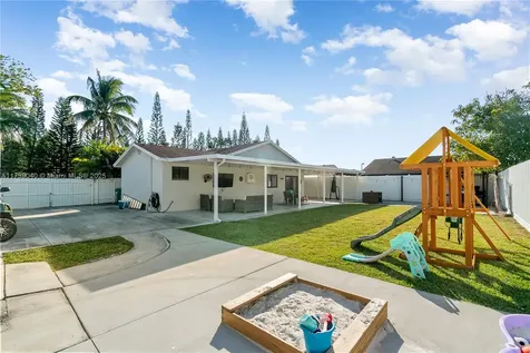 12481 SW 194th Street Miami FL 33177