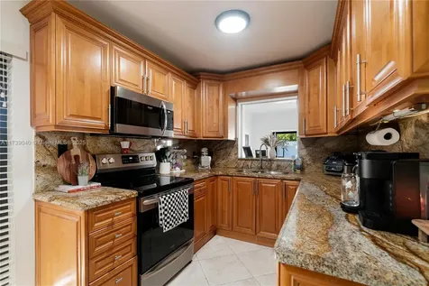 12481 SW 194th Street Miami FL 33177