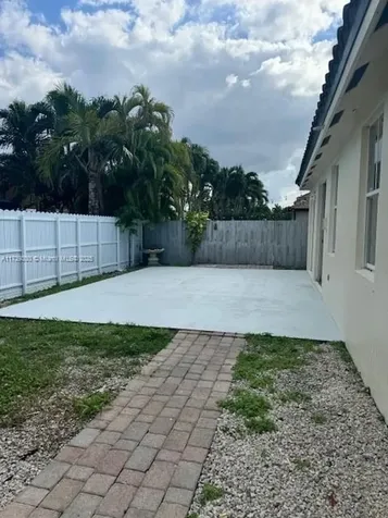 7851 SW 164th Avenue Miami FL 33193