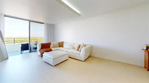 600 N Three Islands Boulevard Hallandale Beach FL 33009