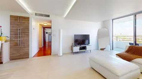 600 N Three Islands Boulevard Hallandale Beach FL 33009