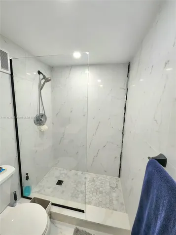 3725 S Ocean Drive Hollywood FL 33019
