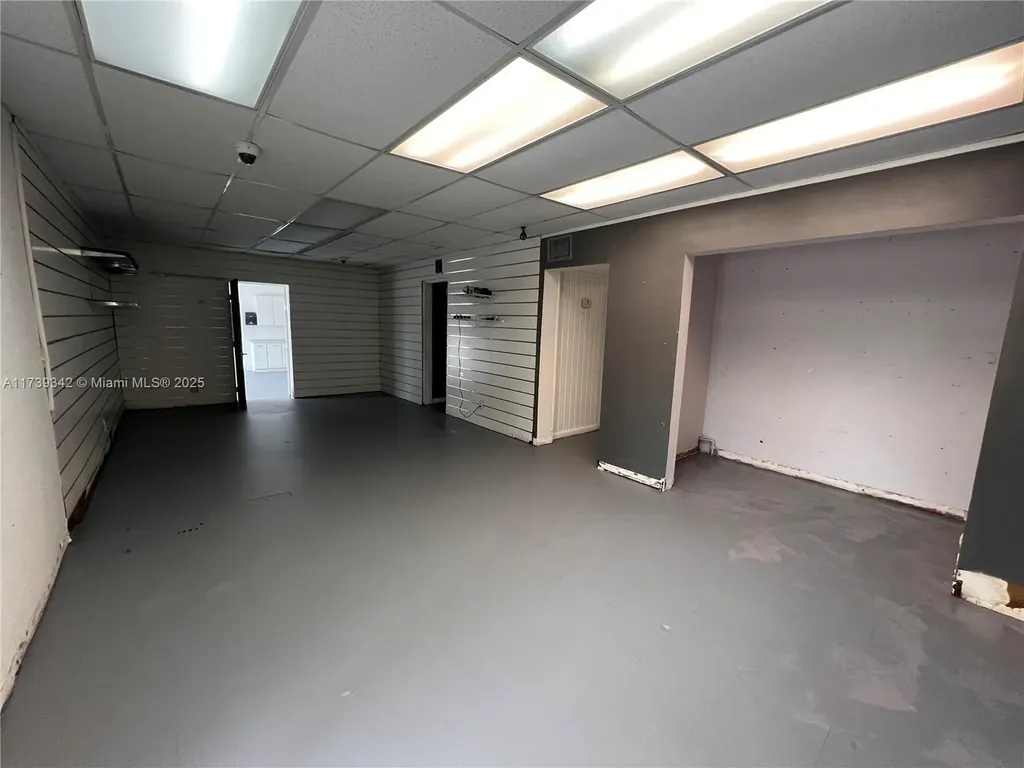 1100 S Dixie Highway Hollywood FL 33020
