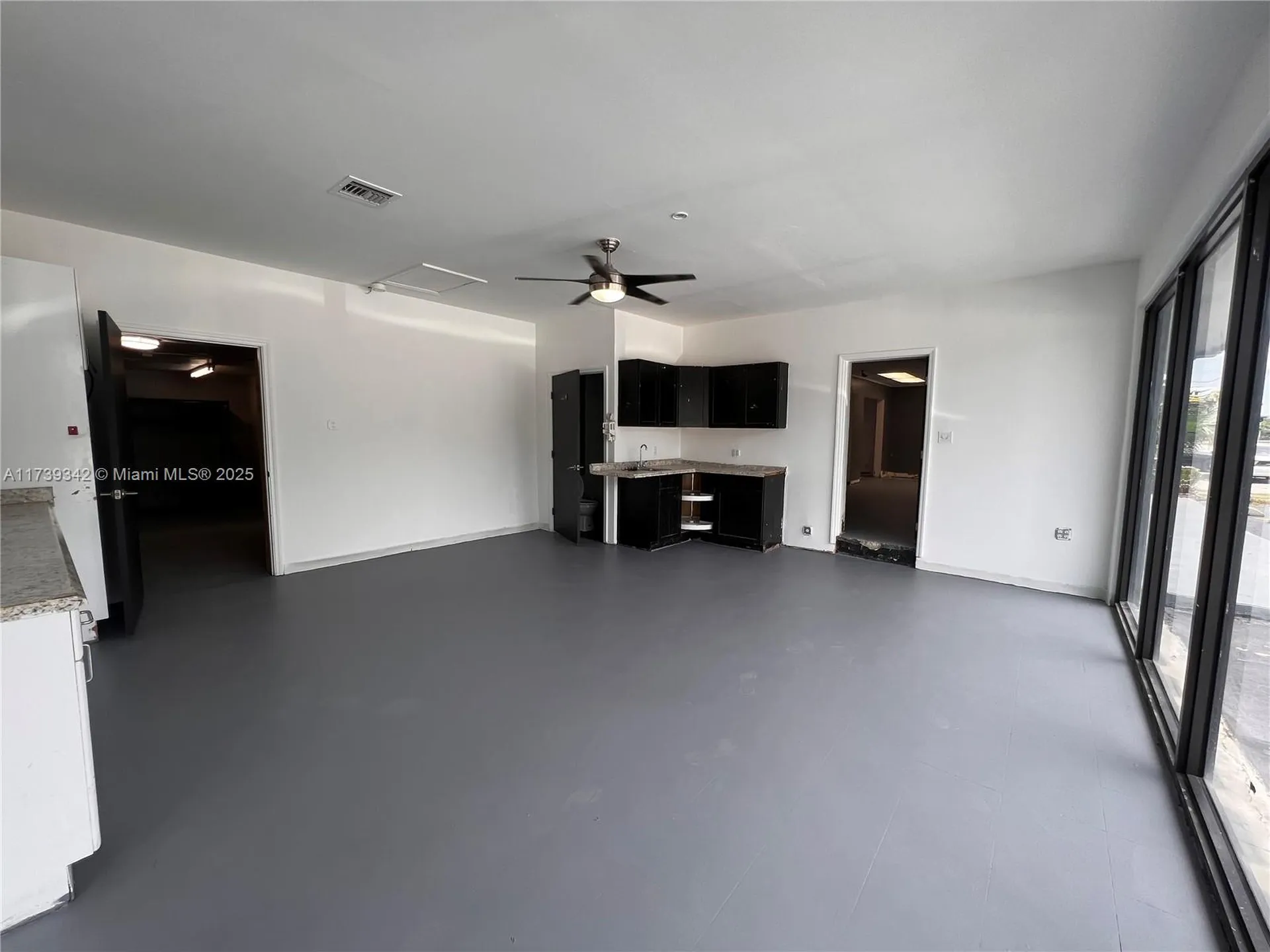 1100 S Dixie Highway Hollywood FL 33020
