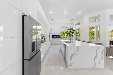 3847 Crestwood Circle Weston FL 33331