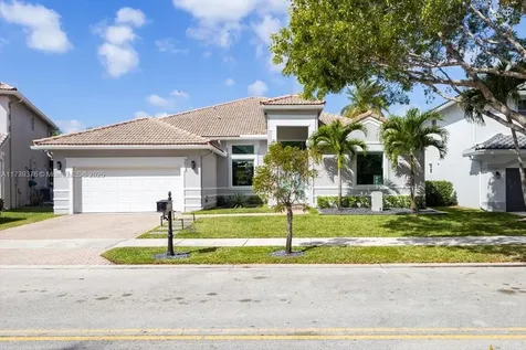 3847 Crestwood Circle Weston FL 33331
