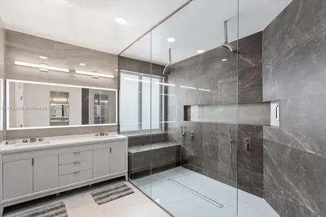 3847 Crestwood Circle Weston FL 33331