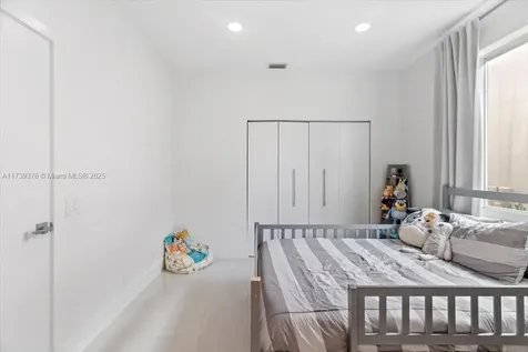 3847 Crestwood Circle Weston FL 33331