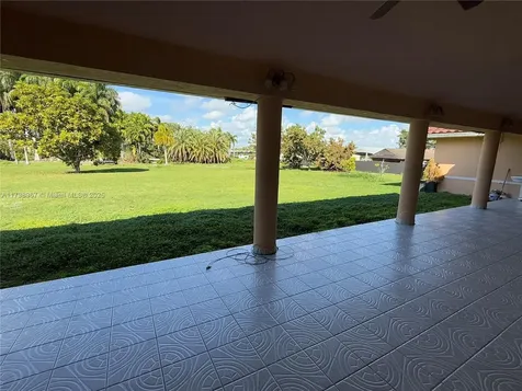 19895 SW 184th Street Miami FL 33187