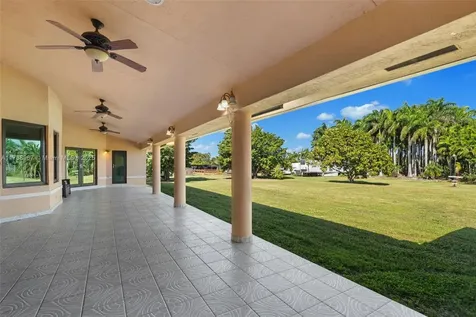 19895 SW 184th Street Miami FL 33187