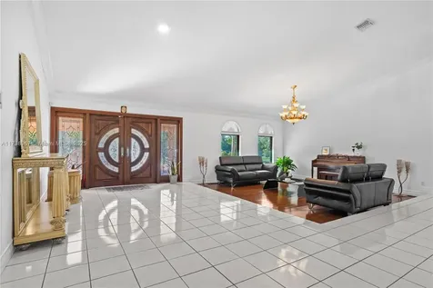 19895 SW 184th Street Miami FL 33187