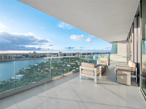 18501 Collins Avenue Sunny Isles Beach FL 33160