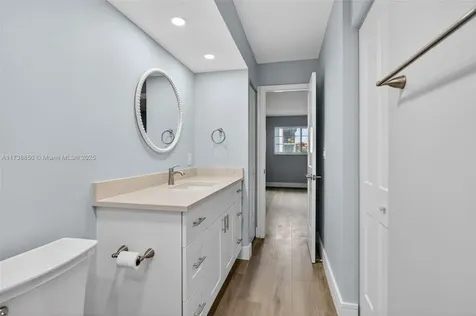 3004 NE 5th Terrace Wilton Manors FL 33334