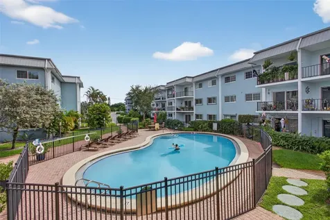 3004 NE 5th Terrace Wilton Manors FL 33334
