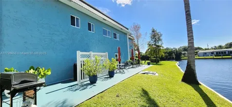 3004 NE 5th Terrace Wilton Manors FL 33334