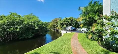 3004 NE 5th Terrace Wilton Manors FL 33334
