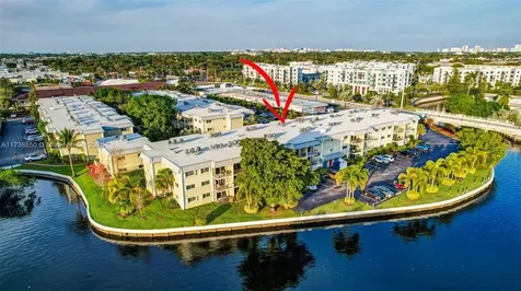3004 NE 5th Terrace Wilton Manors FL 33334