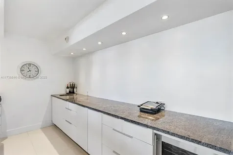 100 Bayview Drive Sunny Isles Beach FL 33160