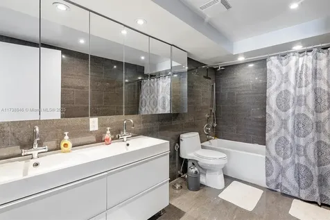 100 Bayview Drive Sunny Isles Beach FL 33160