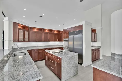 1018 Pine Branch Court Weston FL 33326