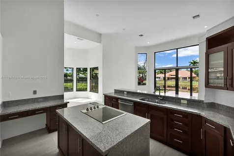 1018 Pine Branch Court Weston FL 33326
