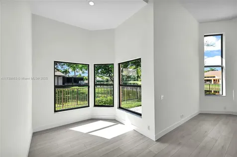 1018 Pine Branch Court Weston FL 33326