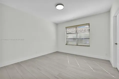 1018 Pine Branch Court Weston FL 33326