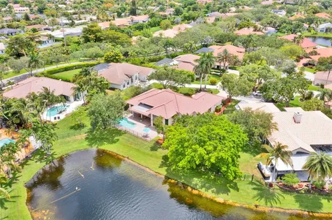 1018 Pine Branch Court Weston FL 33326