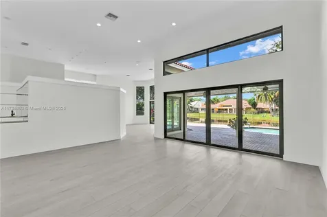 1018 Pine Branch Court Weston FL 33326