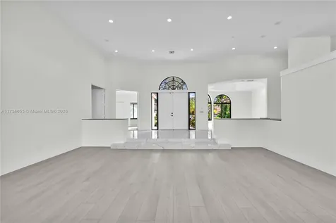 1018 Pine Branch Court Weston FL 33326