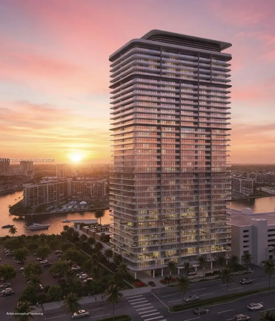 3724 S Ocean Drive Hollywood FL 33019