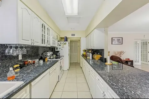 8365 SW 4th Street Miami FL 33144