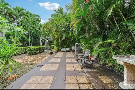 8365 SW 4th Street Miami FL 33144