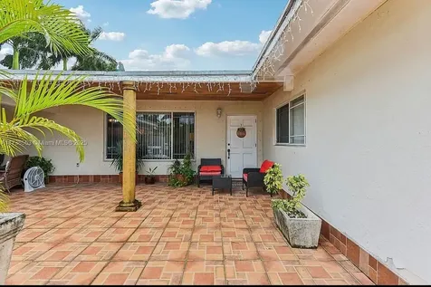 8365 SW 4th Street Miami FL 33144