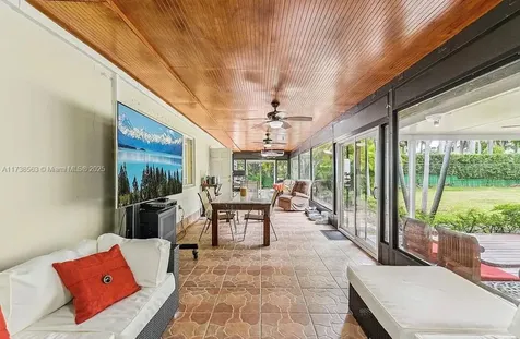 8365 SW 4th Street Miami FL 33144