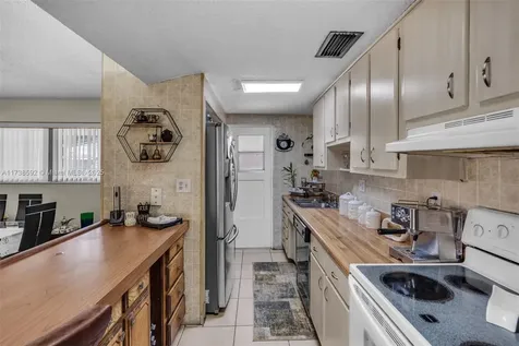 247 N Royal Poinciana Boulevard Miami Springs FL 33166