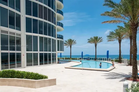 17201 Collins Avenue Sunny Isles Beach FL 33160
