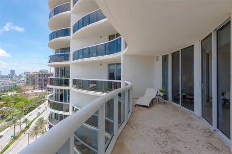 17201 Collins Avenue Sunny Isles Beach FL 33160
